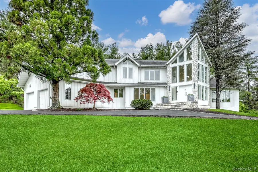 38 Roberts RD, New City, NY 10956