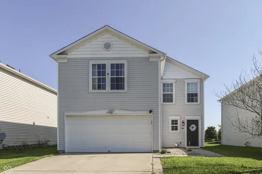 910 Highpointe BLVD, Shelbyville, IN 46176