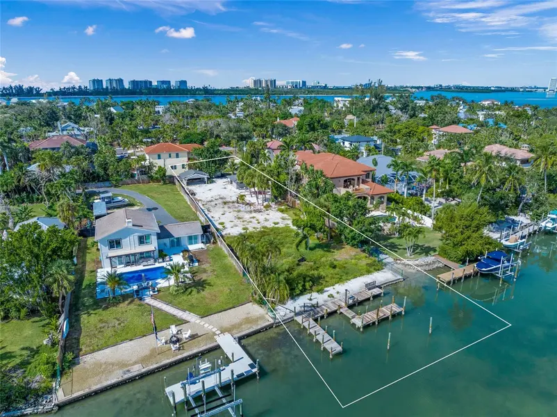 3601 WHITE LN, Sarasota, FL 34242