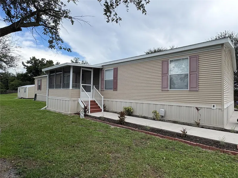 7310 RIVERVIEW DR, Riverview, FL 33578
