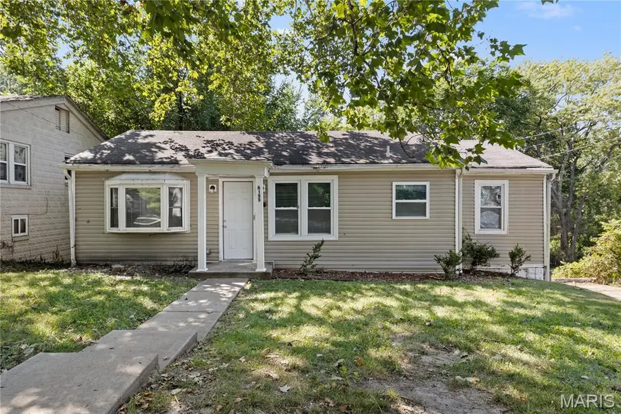 6155 Emerald AVE, Ferguson, MO 63135