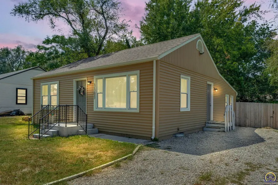 3303 SE Indiana AVE, Topeka, KS 66605