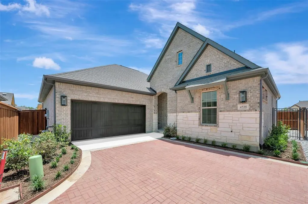 4725 Boyds Branch Drive, Arlington, TX 76005