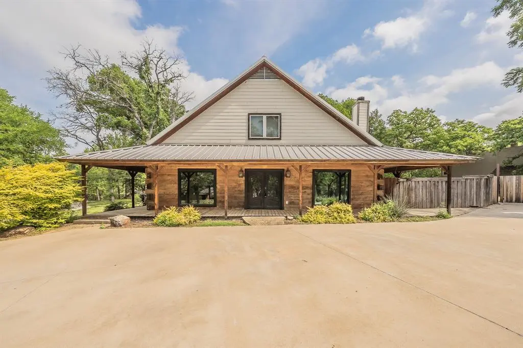 716 Elmwood Drive, Flower Mound, TX 75022