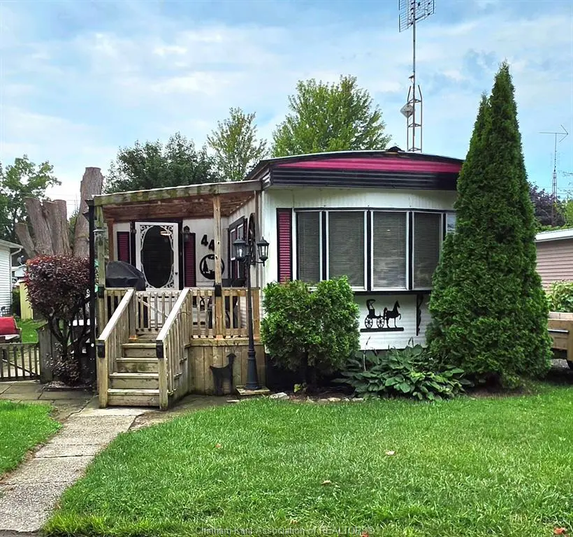 9480 LONGWOODS Road #44, Chatham-kent, ON N7M 5J7