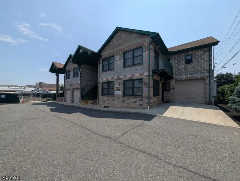 80 Schuyler Ave #5, Kearny Town, NJ 07032