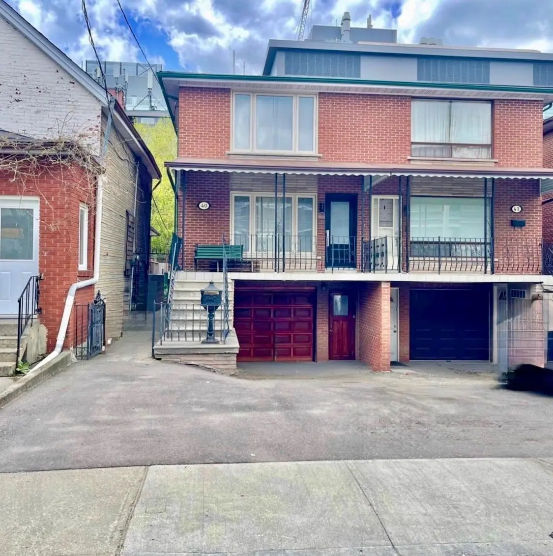 40 Bellevue AVE, Toronto C01, ON M5T 2N4