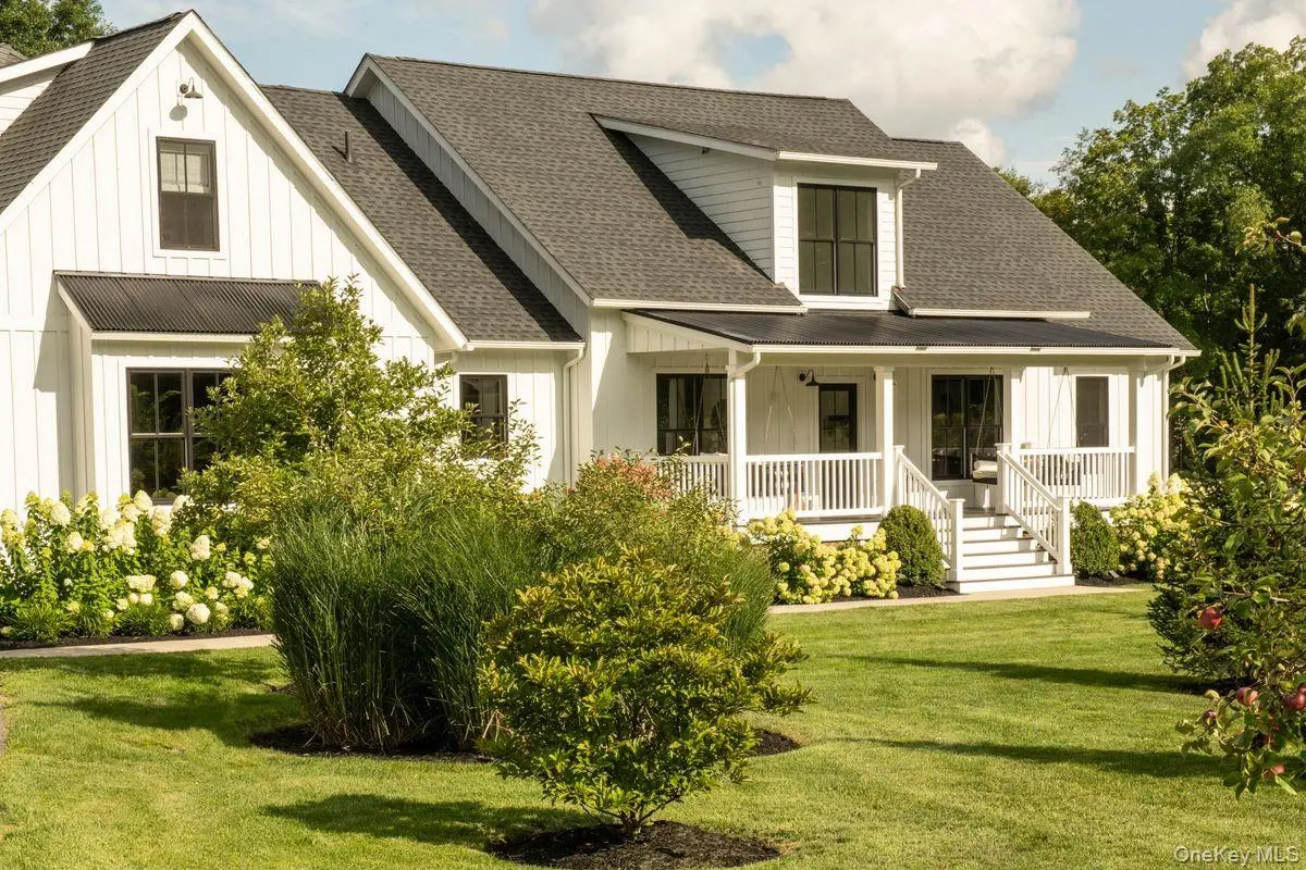 11 Crimson Hill, Rhinebeck, NY 12572