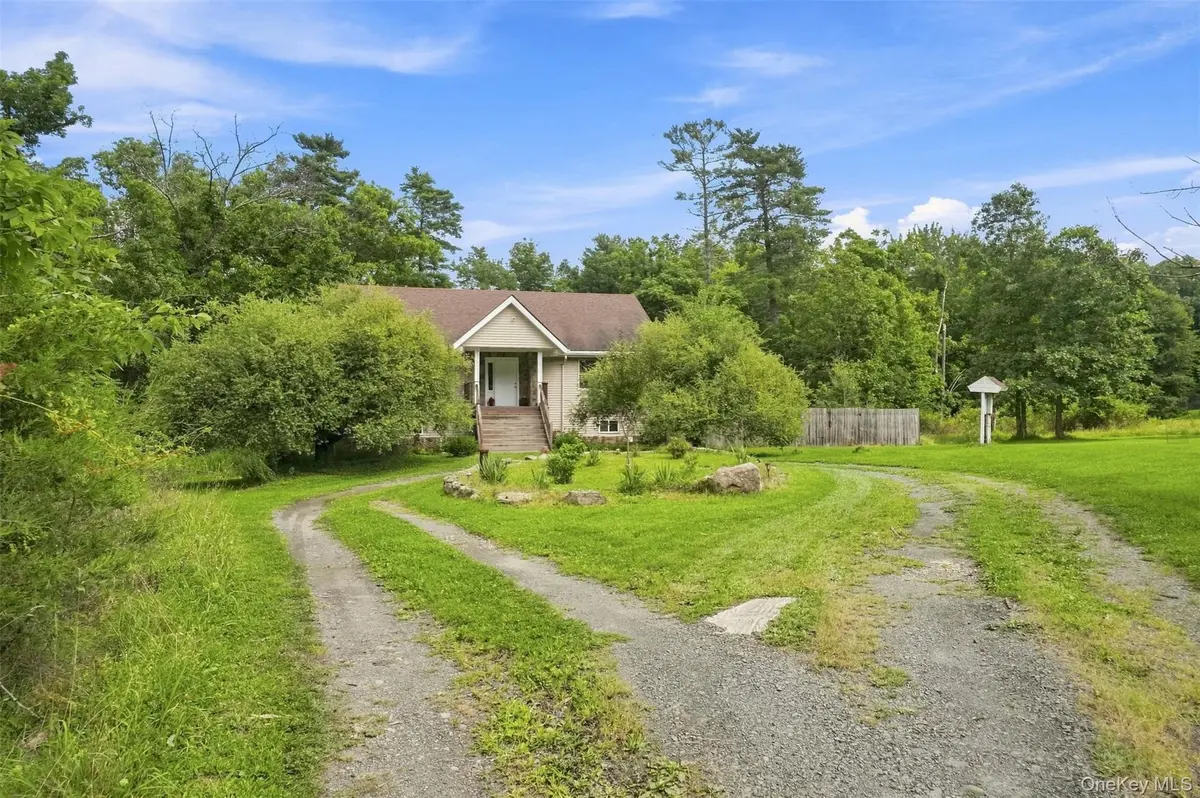 101 Project 32 RD, Accord, NY 12404