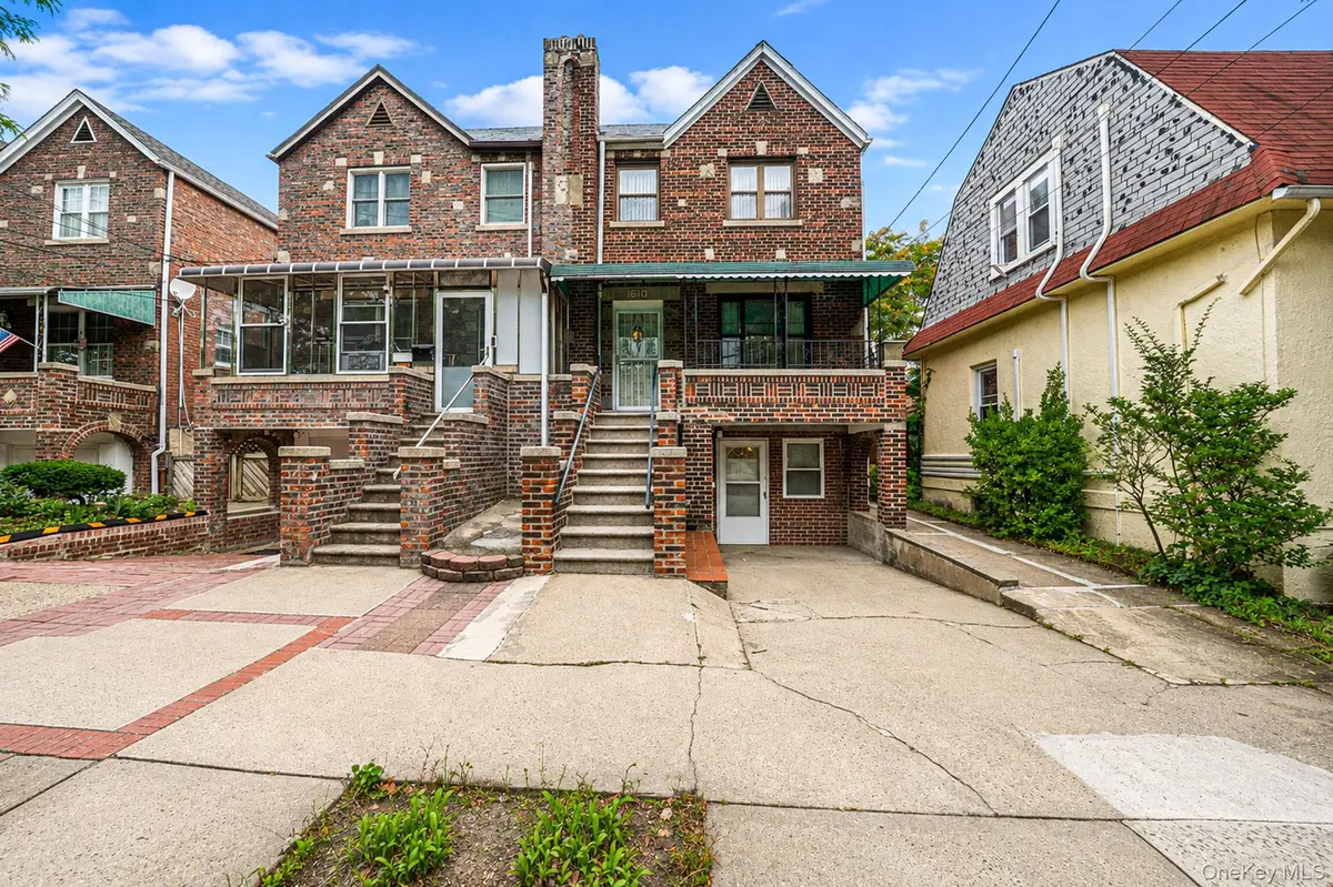 1610 Paulding AVE, Bronx, NY 10462