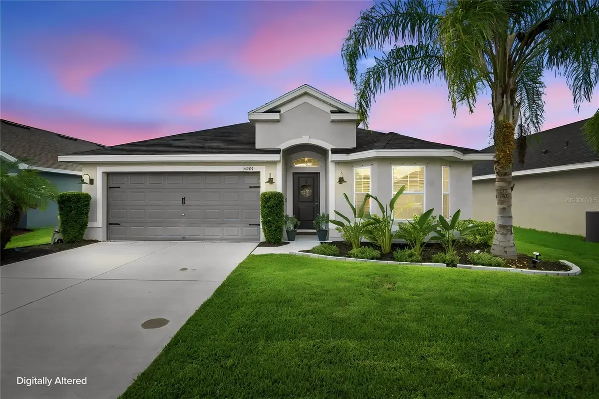 14509 SCOTTBURGH GLEN DR, Wimauma, FL 33598