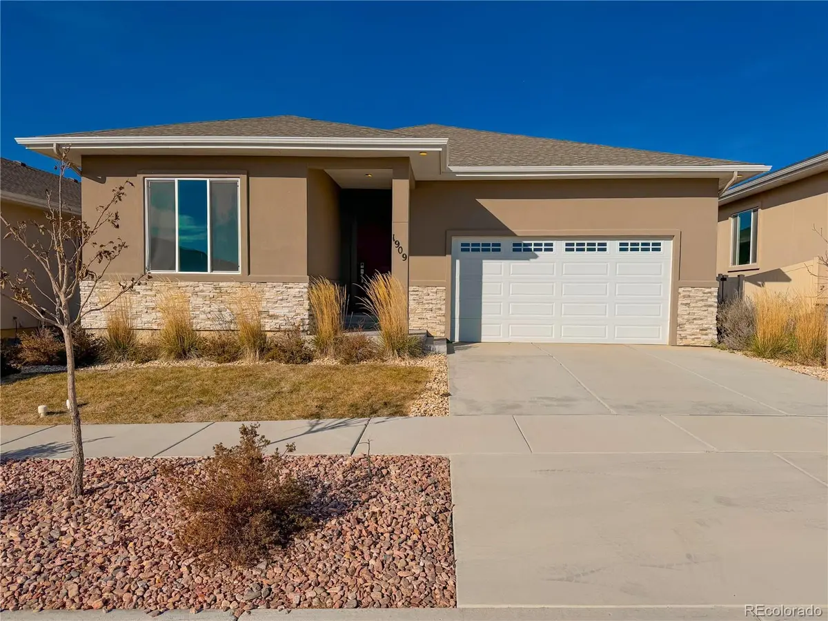 1909 Conejos PL, Pueblo, CO 81001