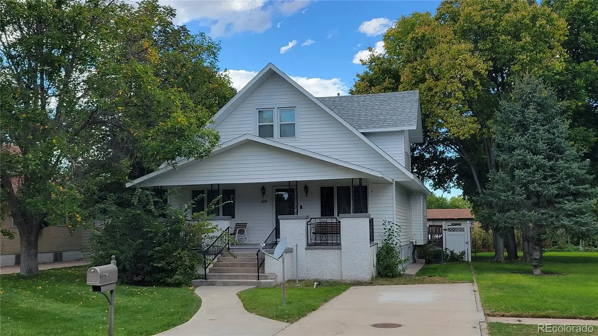 220 E 5th ST, Julesburg, CO 80737
