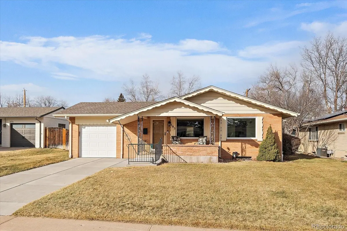 593 E Amherst PL, Englewood, CO 80113