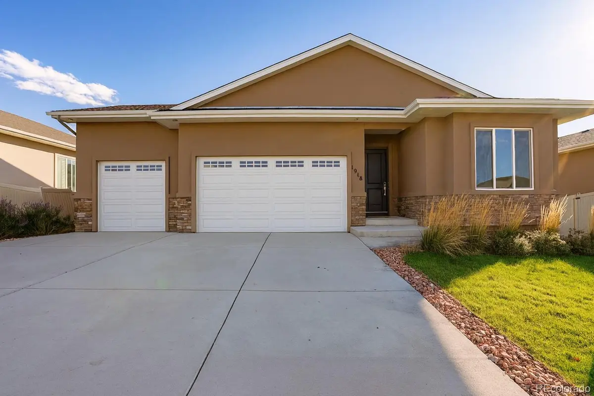 1918 Cuchara DR, Pueblo, CO 81001