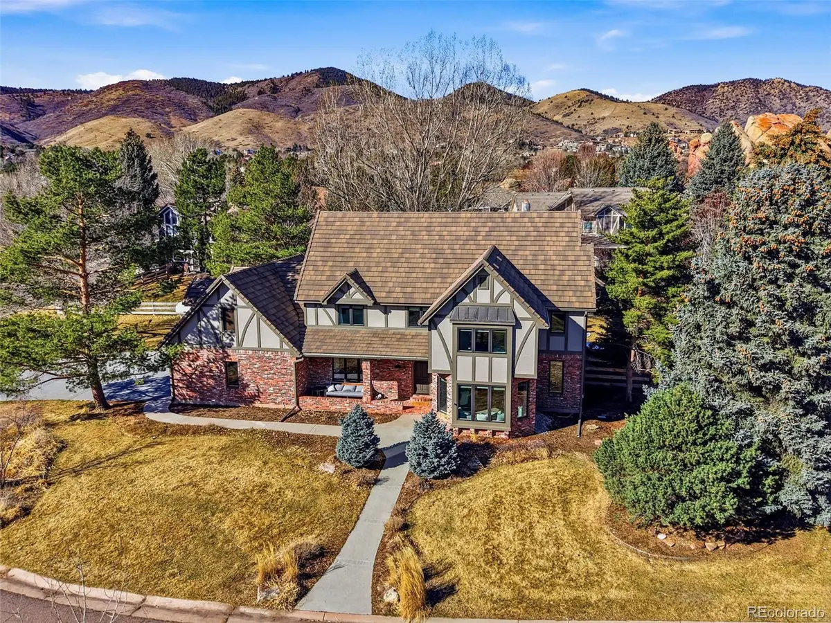 37 Elk LN, Littleton, CO 80127