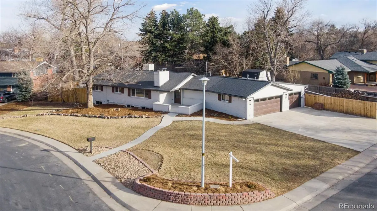 11880 Swadley DR, Lakewood, CO 80215