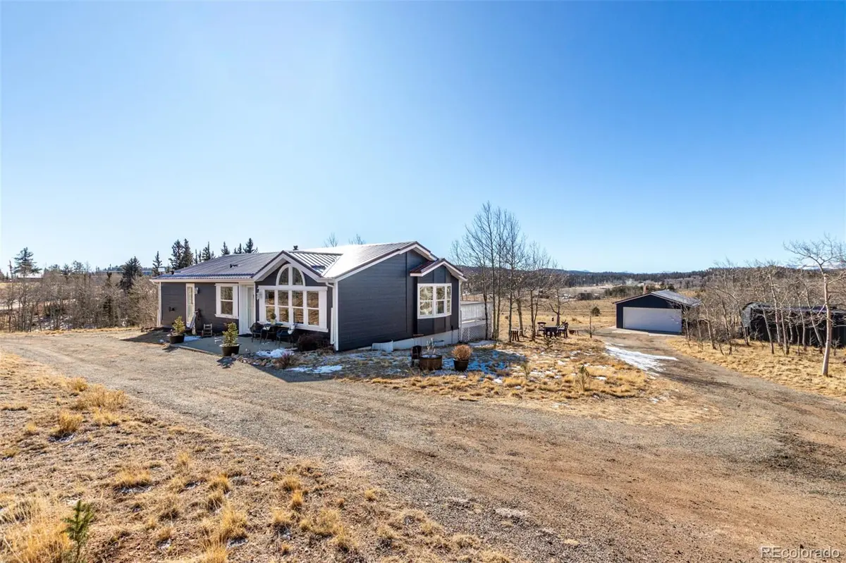 68 Concord DR, Jefferson, CO 80456