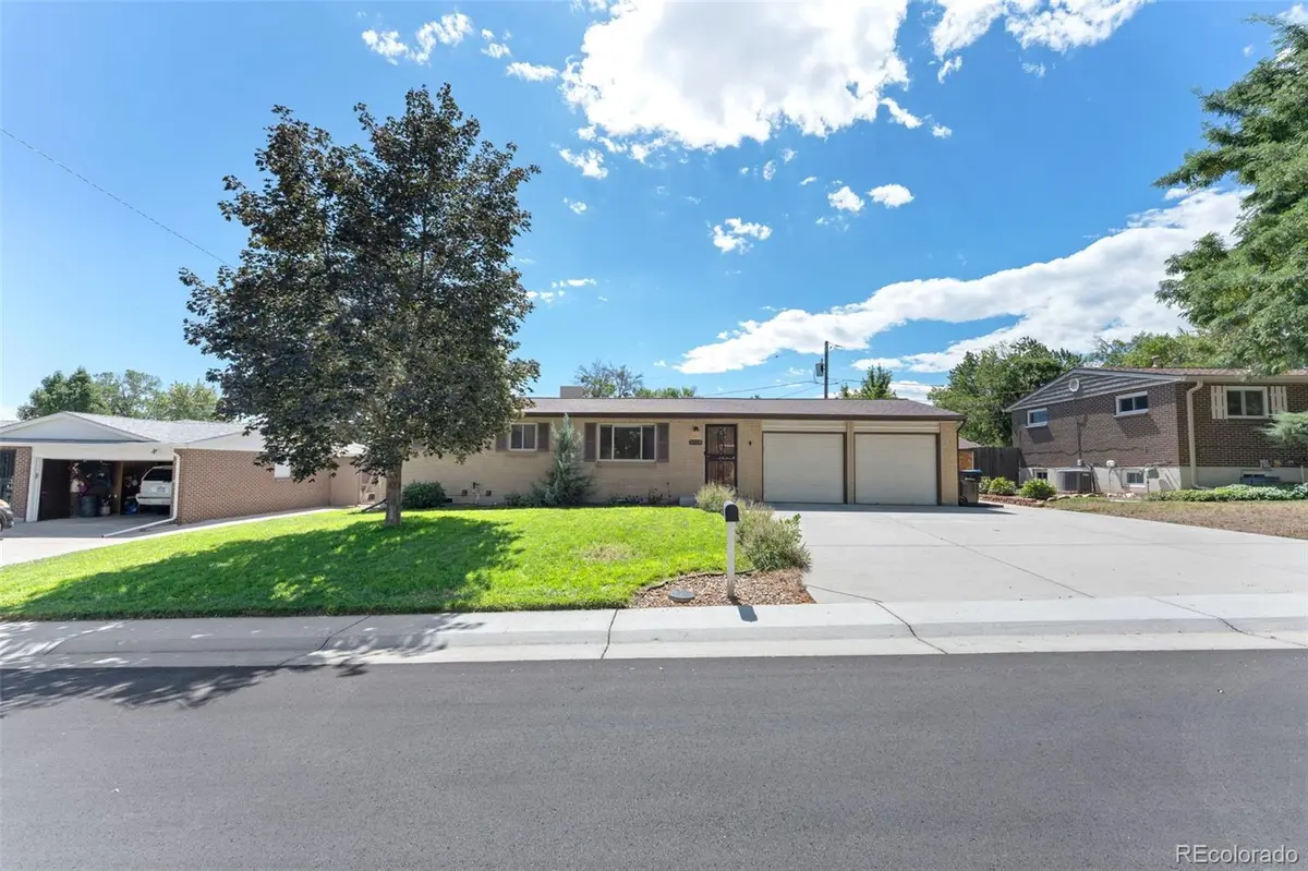 6518 W 70th PL, Arvada, CO 80003