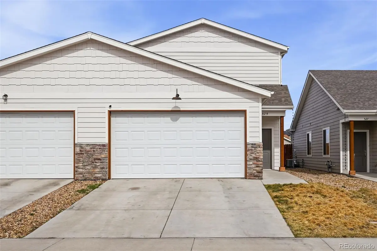 529 Foxtail PL, Wiggins, CO 80654