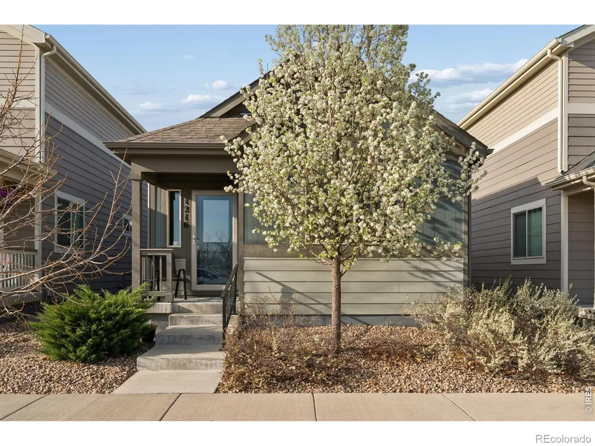 1216 Hummingbird CIR, Longmont, CO 80501