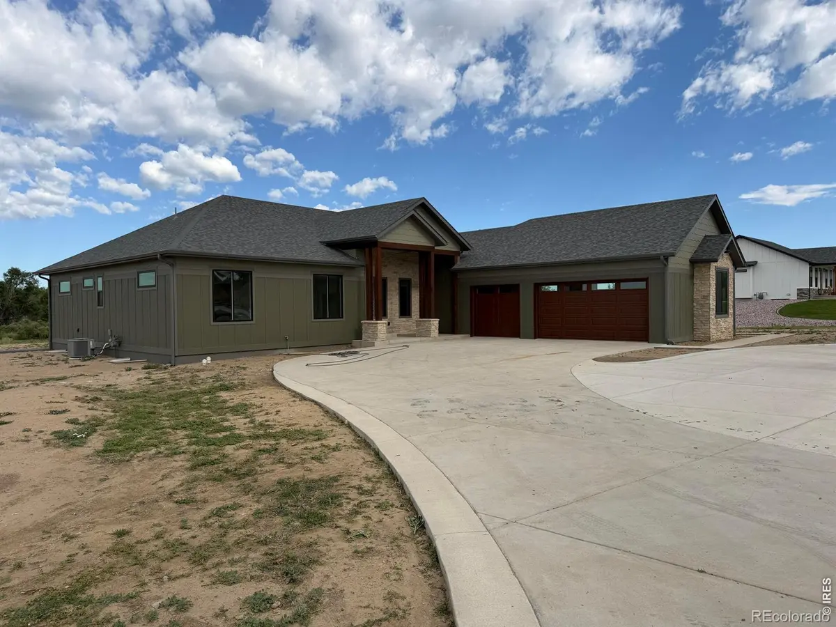 28 Lakeview CIR, Fort Morgan, CO 80701