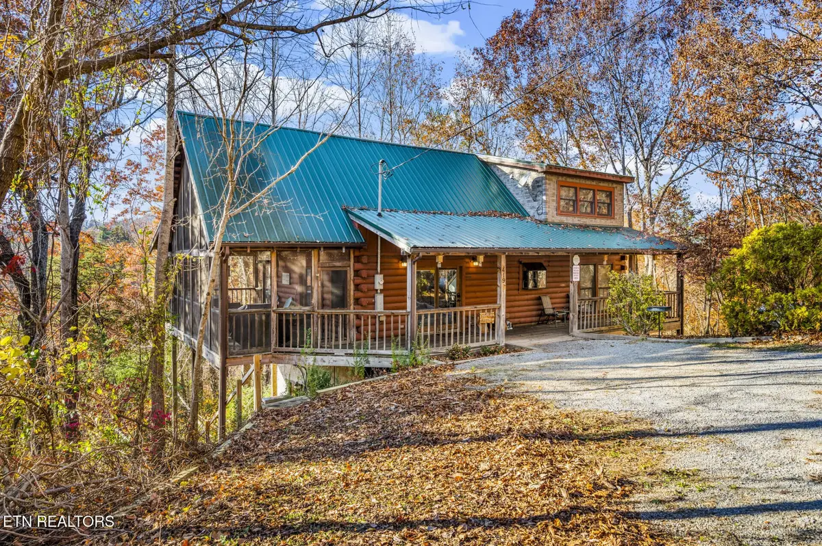 419 Sassafras Tr, Pigeon Forge, TN 37876