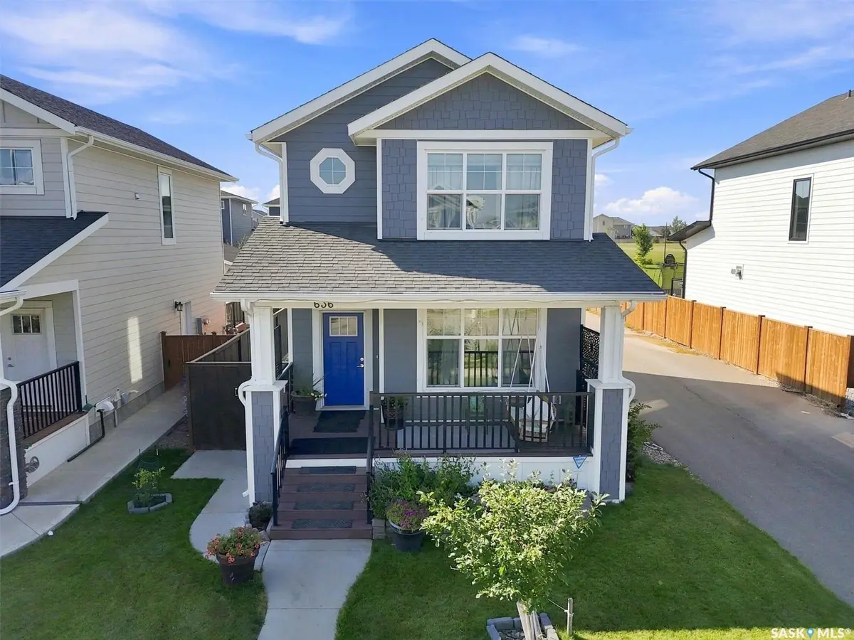 636 Meadows BOULEVARD, Saskatoon, SK S7V 0M5