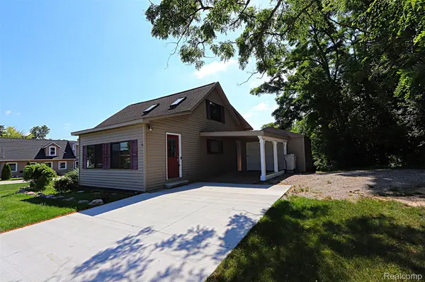 412 E Shore DR, Originalcity, MI 48189