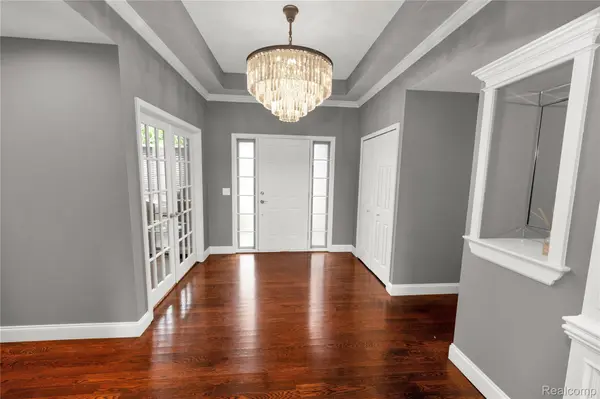 21797 Sabrina DR, Macomb Township, MI 48044