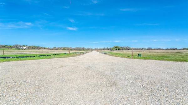 1012 Lambert Court, Weatherford, TX 76088