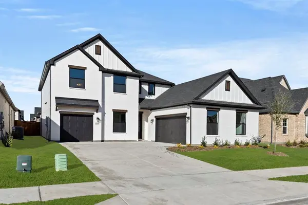 605 Bunchberry Street, Fort Worth, TX 76247