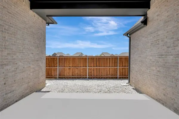4725 Boyds Branch Drive, Arlington, TX 76005