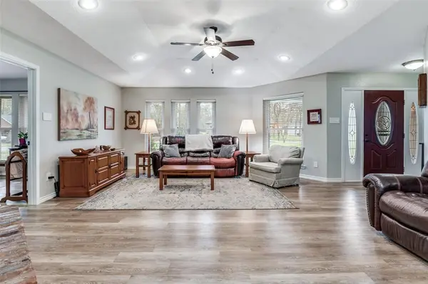 5 Huckleberry Lane, Star Harbor, TX 75148
