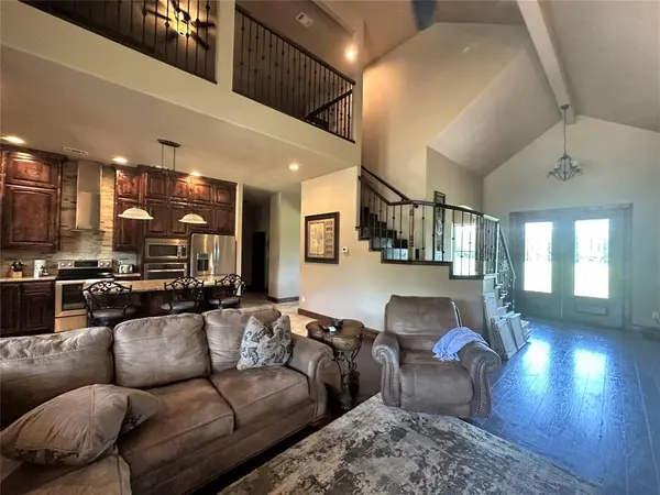 261 Vickie Lane, Gunter, TX 75058