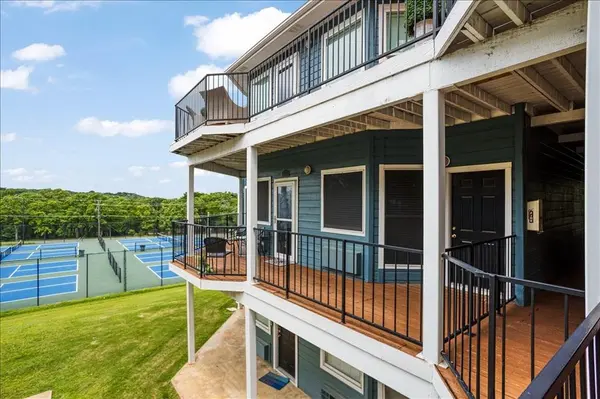 2164 Tanglewood Boulevard #D212, Pottsboro, TX 75076