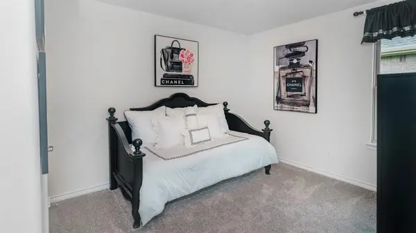 413 Carthage Street, Caddo Mills, TX 75135