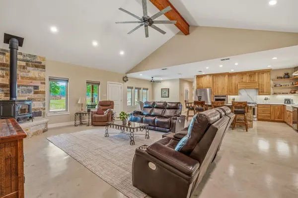 6360 County Road 180, Stephenville, TX 76401