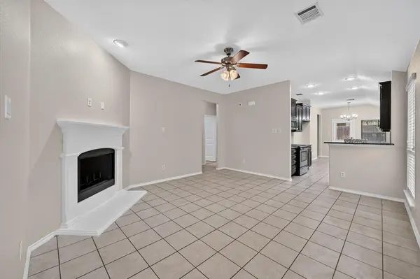 1325 Cheyenne Drive, Aubrey, TX 76227