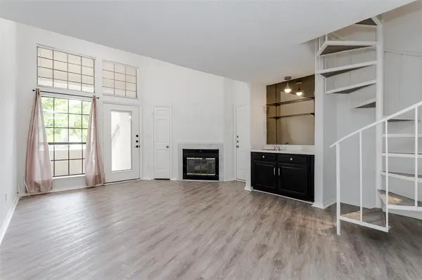 5590 Spring Valley Road #F206, Dallas, TX 75254