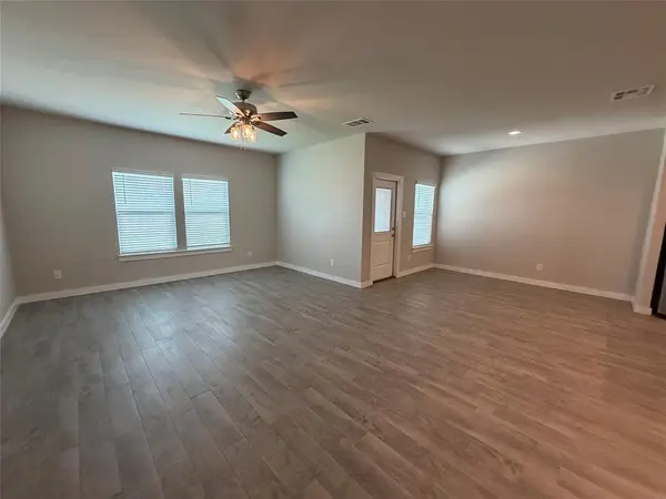1600 Battery Park Drive, Alvarado, TX 76009