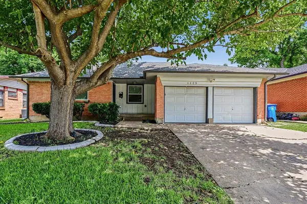 1125 Waweenoc Avenue, Dallas, TX 75216