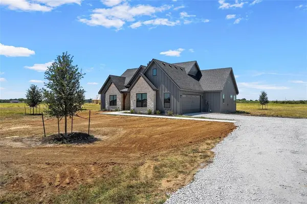 495 High Meadow, Elm Mott, TX 76640