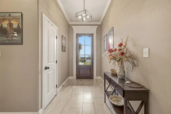 5018 San Marcos Drive, Granbury, TX 76048