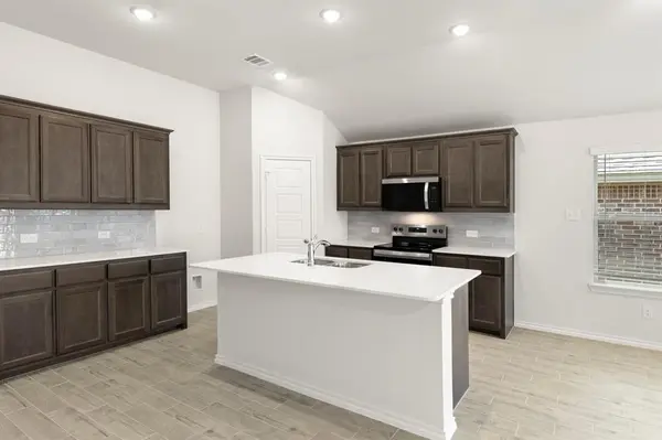 3266 Ribisl Lane, Royse City, TX 75189