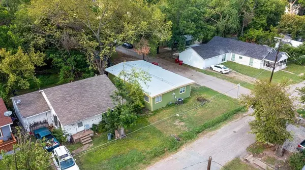 801 Oak Street, Bonham, TX 75418