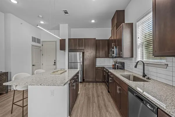 3120 E Park Row Drive #5311, Arlington, TX 76010