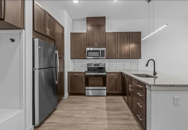 3120 E Park Row Drive #5311, Arlington, TX 76010