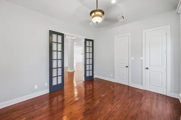 4457 Fairway View Drive, Fort Worth, TX 76008
