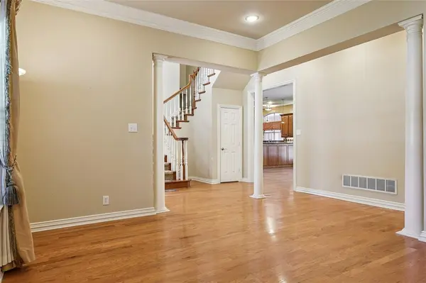 27 Oak Forrest Circle, Denton, TX 76210